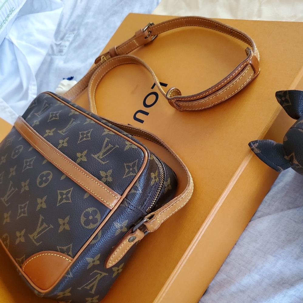 🎀Louis Vuitton Trocadero 27 Women's Crossbody Bag🎀 - Picture 10 of 17